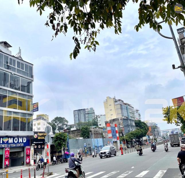 Bán gấp MT lô góc Trương Định, Phường Bến Thành Quận 1, HCM cực đẹp 6mx15m giảm giá mạnh