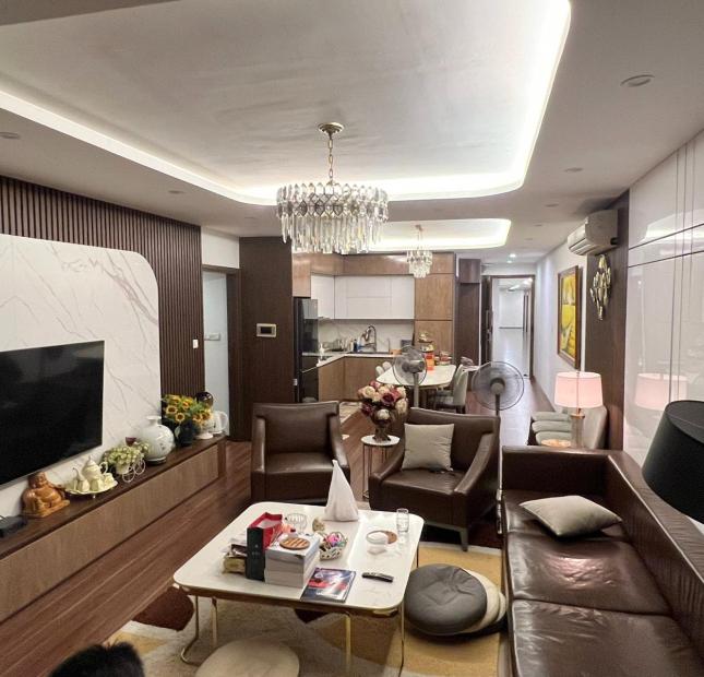 Bán gấp căn chung cư Mulberry Lane, 4 phòng ngủ, 154m2, 5.6 tỷ, full đồ, SĐCC