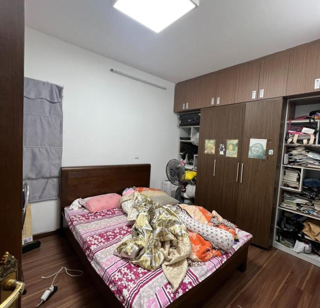 Bán gấp căn chung cư Mulberry Lane, 4 phòng ngủ, 154m2, 5.6 tỷ, full đồ, SĐCC