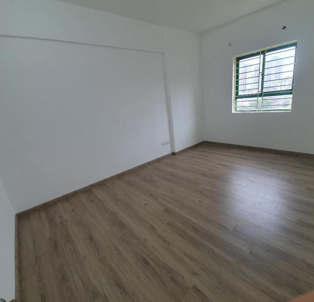 Bán căn hộ 2 ngủ Trung Hòa Nhân Chính 78m giá 2.5 ty Bao Phí 0817222333 Cầu Giấy Chính Chủ