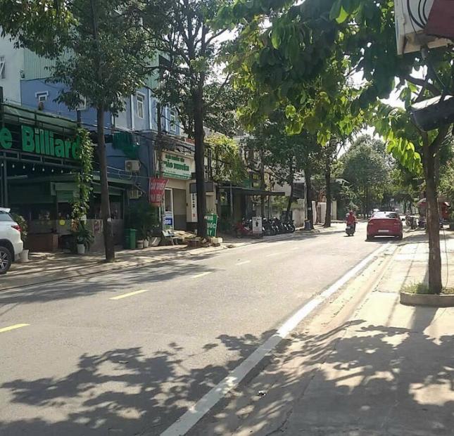 BÁN GẤP MT Linh TRung ,Tp.Thủ Đức, DT:240m2,Nhỉnh 25 Tỷ TL