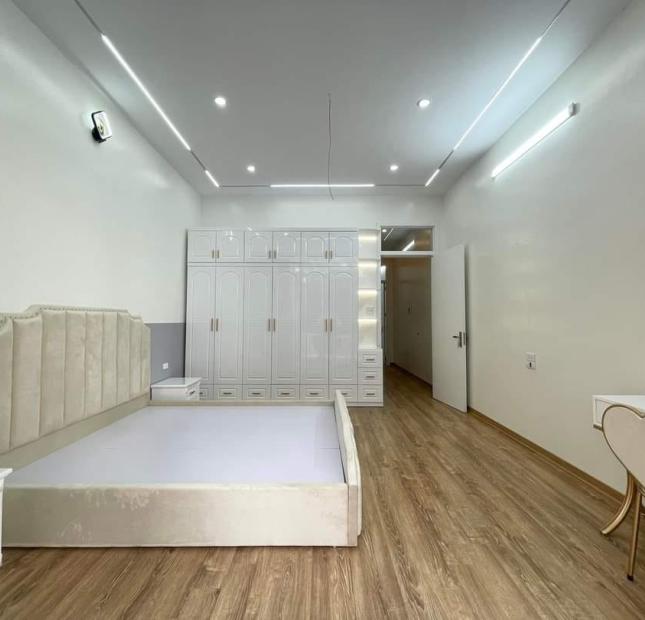 Bán nhà đẹp Văn Quán, Hà Đông, 52m2, 4 tầng, phân lô, gara ô tô giá 6 tỷ