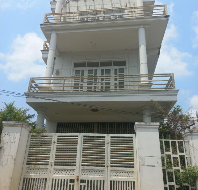 Bán nhà 5 tầng đường Trần Quốc Toản, Pleiku, Gia Lai