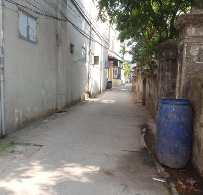 Cần tiền bán gấp lô đất đẹp tại khu dân cư sát KCN Tân Quang, Hưng Yên