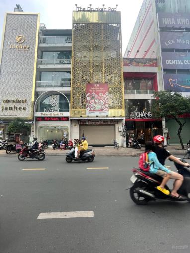 Kẹt tiền bán gấp nhà MT Hai Bà Trưng,P Tân Định Q1 -DT 7x20m - 4 Tầng - HĐT 150 triệu 