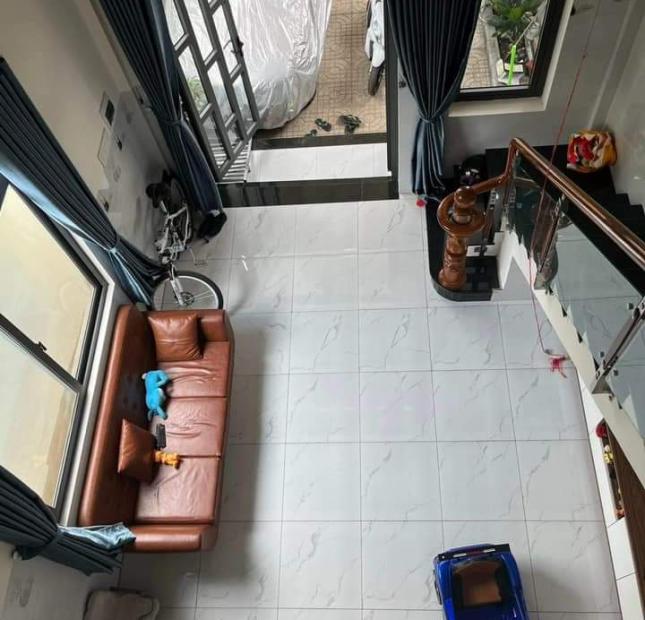 Bán nhà riêng 1 trệt 1 lầu tại Phường Hưng Định, Thuận An, Bình Dương diện tích 90m2 giá 2.95 Tỷ