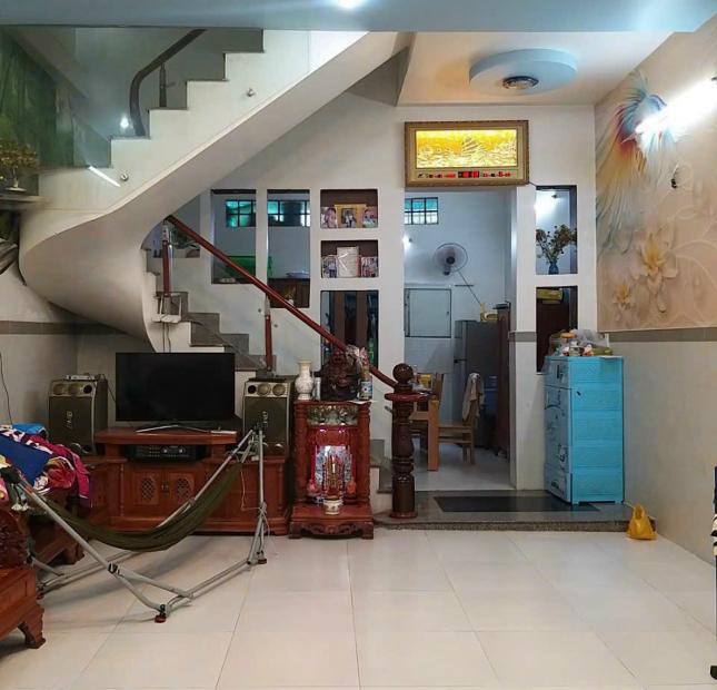 Bán nhà riêng 1 trệt 1 lầu tại Phường Lái Thiêu, Thuận An, Bình Dương diện tích 82m2 giá 3.85 Tỷ