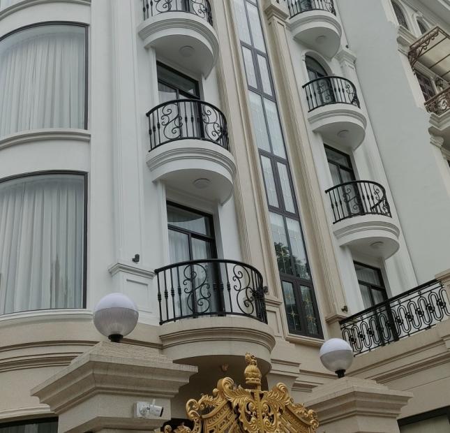 Biệt thự sân vườn Cổ Nhuế, Từ Liêm 130m2, 5T, MT8m giá nhỉnh 12 tỷ