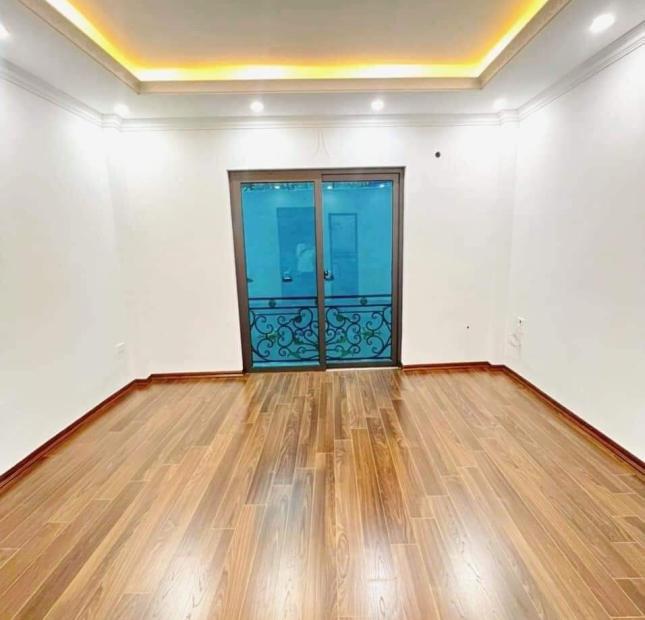 Bán nhà cách ô tô đỗ 30m Phố Lụa, Vạn Phúc, Hà đông 32m, 4 tầng, chỉ 3,58 tỷ. lh 0962780005 