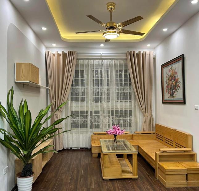 Chính chủ bán căn hộ chung cư view hồ Thanh Hà Cienco 5 – 68m2 full nội thất