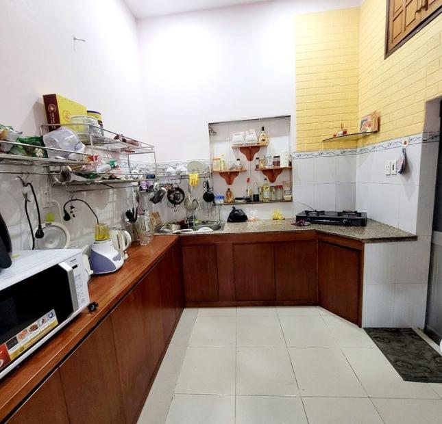 CHỦ GẤP BÁN NHÀ ĐẸP 2 TẦNG VUÔNG VỨC Ở NGAY-NGAY CẦU BÌNH LỢI 