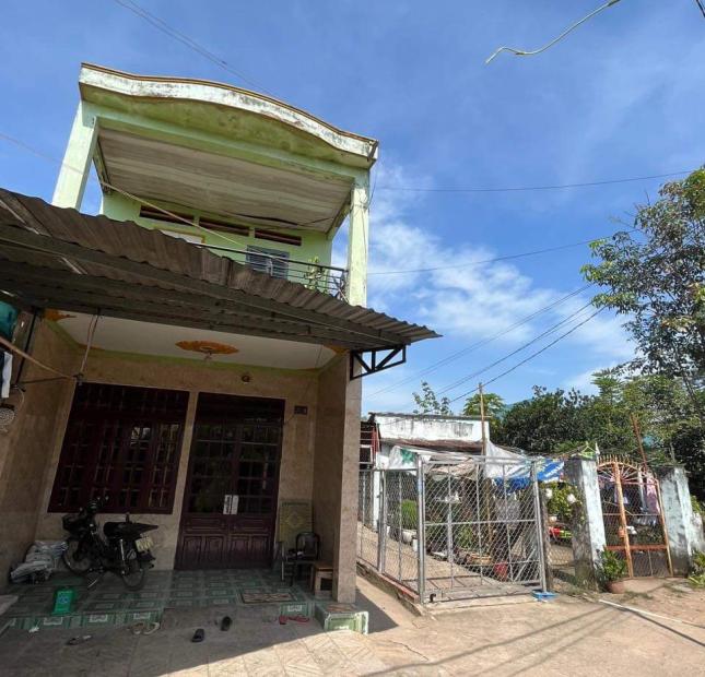 Bán đất tặng nhà với dãy nhà trọ tại Phường An Thạnh, Thuận An, Bình Dương diện tích 162m2 giá 3.7 Tỷ