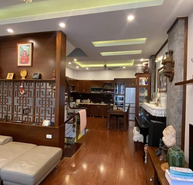 * Bán nhà đường Hoàng Ngân -Thanh Xuân 45 M2 X 5 TẦNG GIÁ 7 TỶ 2