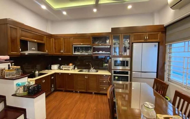 * Bán nhà đường Hoàng Ngân -Thanh Xuân 45 M2 X 5 TẦNG GIÁ 7 TỶ 2