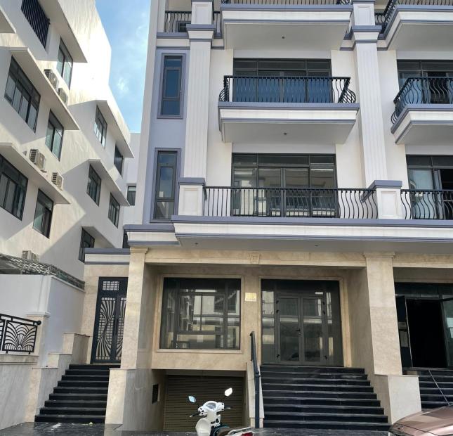 Bán nhà biệt thự, liền kề tại Dự án Khu đô thị Vạn Phúc City, Thủ Đức, Hồ Chí Minh diện tích 189m2 giá 25.5 Tỷ
