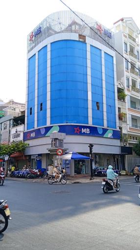 Bán nhà góc 2MT Nguyễn Đình Chiểu-Nguyễn Thiện Thuật P4 Q3, DT 8,41x9,16, HĐT 200tr/th