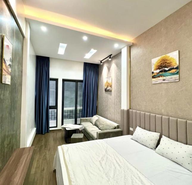 Bán nhà Lạc Trung 45m2,mới,đẹp,ở luôn,giá 4,0 tỷ 0969568293