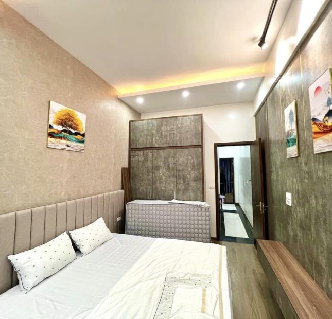 Bán nhà Lạc Trung 45m2,mới,đẹp,ở luôn,giá 4,0 tỷ 0969568293