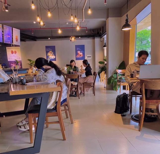 SANG NHƯỢNG QUÁN CAFE Địa chỉ : BLOCK E ĐƯỜNG SỐ 10, CC HIỆP THÀNH 3