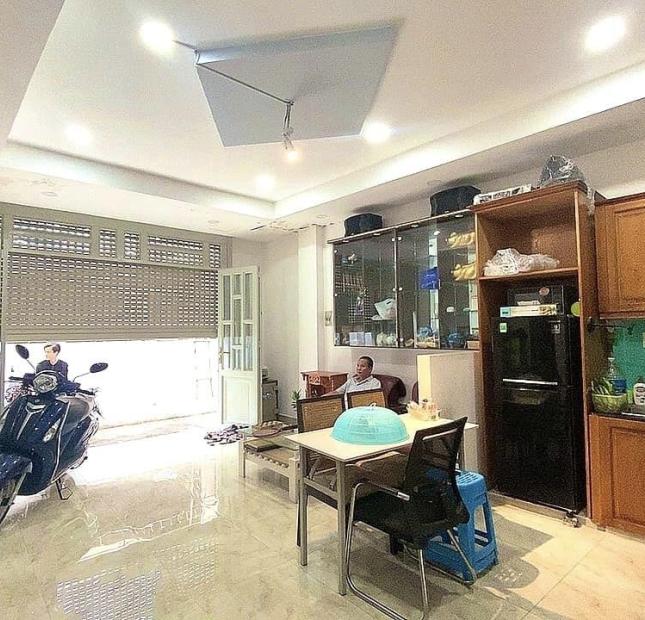 Cần bán căn nhà HXH sát MT Trịnh Đình Thảo - Tân Phú  giá chỉ 2 tỷ 8.