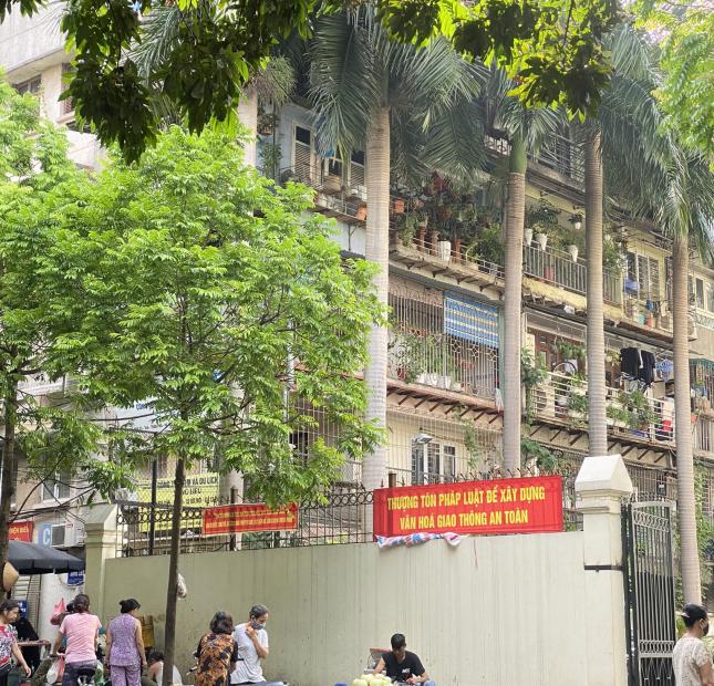 BÁN CĂN HỘ TẬP THỂ 34A TRẦN PHÚ - BA ĐÌNH, NHÀ ĐẸP 110M2 3PN, kHU VIP BA ĐÌNH SDCC.