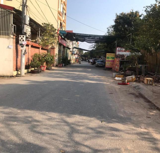 Bán 65m đất TT Quang Minh,mt:4m,ô tô tránh,kd sầm uất.