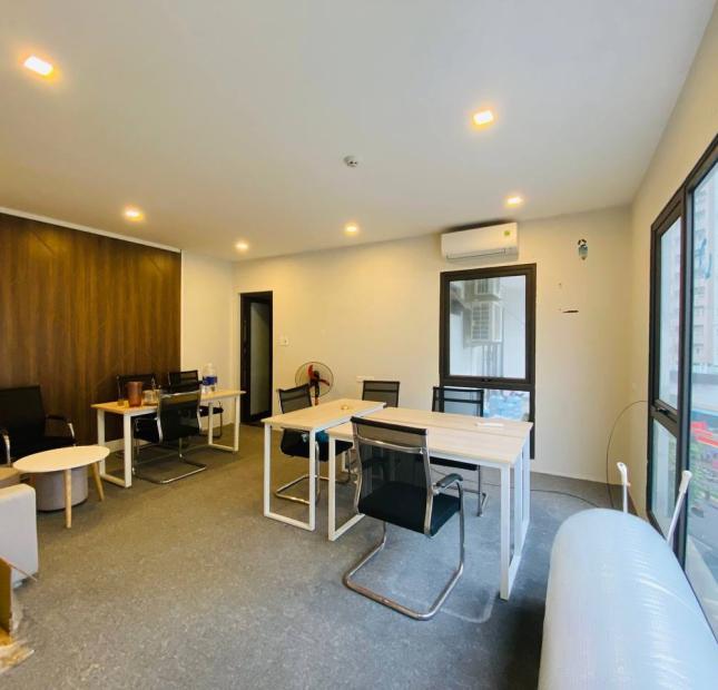 Trống duy nhất 1 văn phòng 40m2 cho thuê tại 398 Vũ Trọng Phụng, Thanh Xuân. Giá 6 triệu/tháng