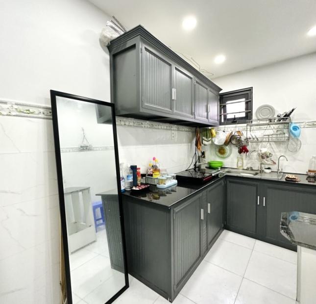 BÁN NHÀ MẶT TIỀN QUẬN 3 40M2 NỞ HẬU 7M 5 TẦNG 7 PHÒNG NGỦ TRẦN VĂN ĐANG 6.2 TỶ.