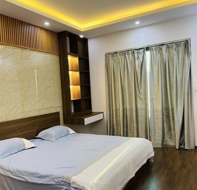 Chính chủ cần bán gấp  nhà Mai Phúc , Long Biên ,7 tầng ,thang máy  giá chỉ nhỉnh 5 tỷ