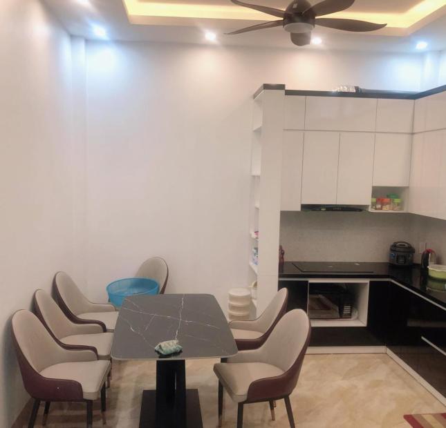 Bán nhà Kiến Hưng, Hà Đông dân xây ô chờ thang máy 50m2 6T giá nhỉnh 7 tỷ
