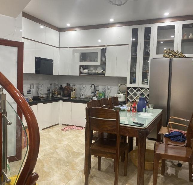 Bán nhà 2 tầng ngõ 445 Lạc Long Quân, (ngõ 158 Võ Chí Công), Tây Hồ, Hà Nội