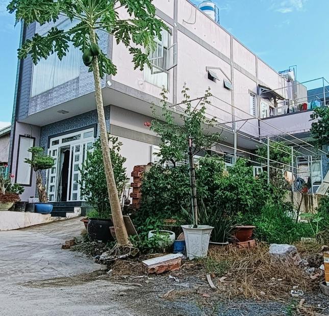 Nhà 1 trệt 1 lầu tại phường bình nhâm Tp Thuận An BD giá 8,5 tỷ 