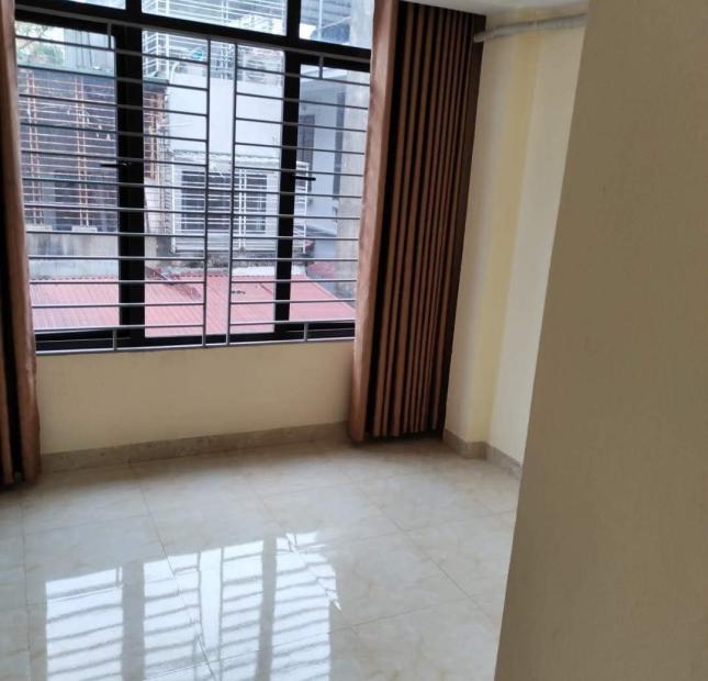SIÊU PHẨM TẠI 2 BÀ TRƯNG, DOANH THU 40TR/THÁNG