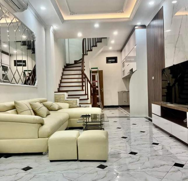 Ban Nha NGAY SAU VINCOM PHẠM NGỌC THẠCH, ĐỐNG ĐA VÀI BƯỚC RA PHỐ, NHÀ THOÁNG 3 MẶT
