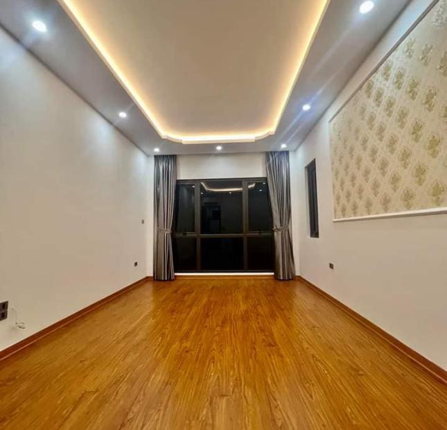 Ban Nha NGAY SAU VINCOM PHẠM NGỌC THẠCH, ĐỐNG ĐA VÀI BƯỚC RA PHỐ, NHÀ THOÁNG 3 MẶT