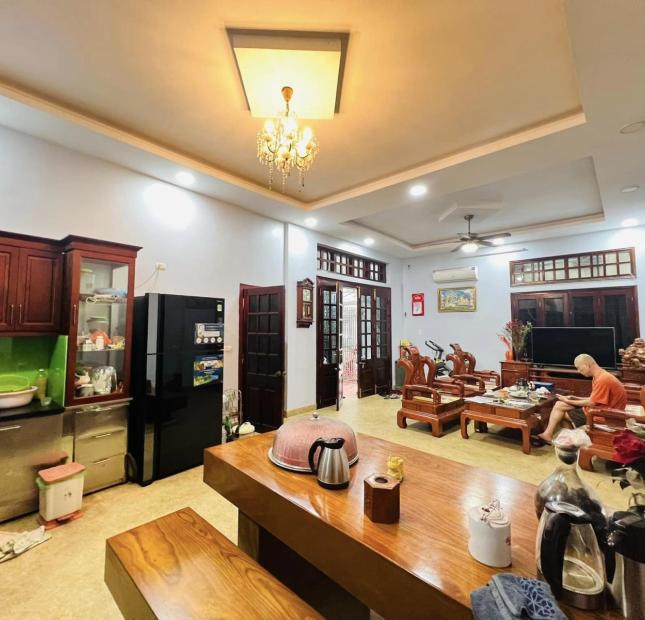 Bán nhanh nhà dt60m2 phố Kim Ngưu-Lạc Trung, 4,68 tỷ,ở luôn 0969568293