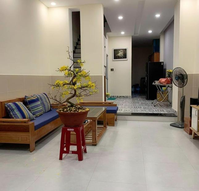 50M2 NHÀ C4, TRUNG TÂM HẢI CHÂU,KHU VỰC SẦM UẤT NHẤT THÀNH PHỐ ĐÀ NẴNG.CHỈ 1.79 TỶ