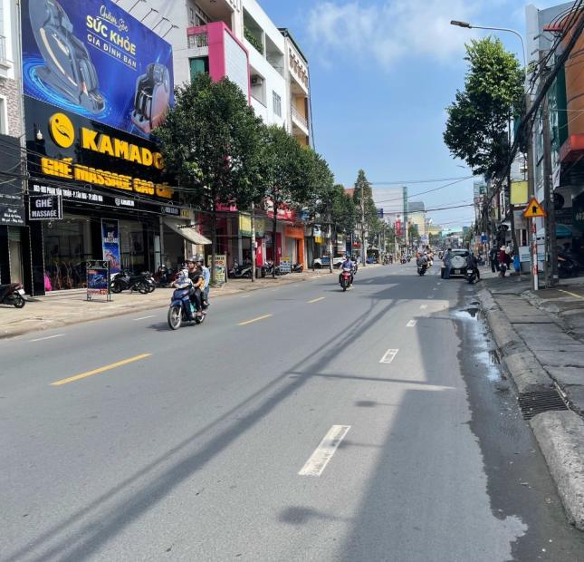 Hot!!Bán căn nhà gần 300m MT Phạm Văn Thuận giá cũ 25 tỷ giảm còn 15 tỷ