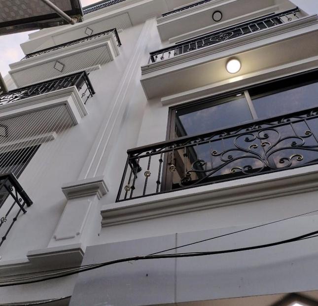 Bán nhà Vĩnh Tuy, HBT - Gần phố - Gần Ô tô - MT 4.2m - 32m2 x 5T giá chỉ 3.85 tỷ