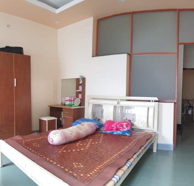 Bán nhà Lô Góc Thủ Đức, đường QL1K 3.9 tỷ, 60m2, Ô tô vào. .