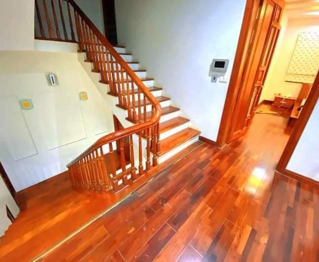 Liền kề lô Góc KĐT Văn Khê gần trường quốc tế 140m2 chỉ 13.26 tỷ. LH 0989.62.6116