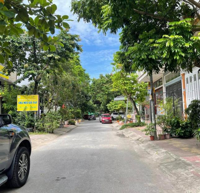 BÁN LÔ B8-3 KĐT CAO XANH,HÀ KHÁNH A. DT:90M2,MẶT TIỀN:6M.HƯỚNG:TÂY BẮC !!!