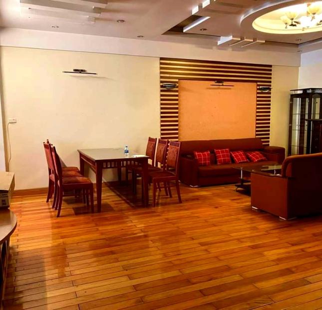 Bán CC Dương Đình Nghệ - Cầu Giấy, 122 m2, 3 ngủ, 3 vệ sinh, đủ đồ về ở luôn