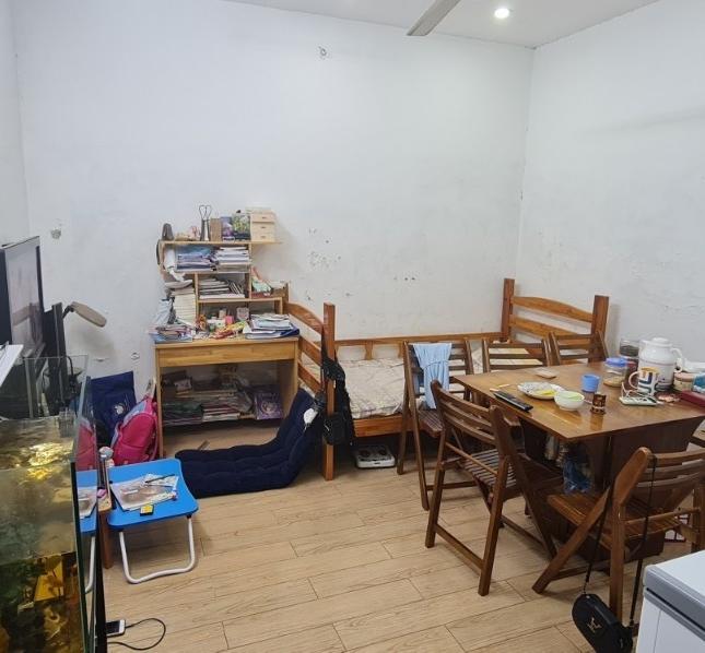   Bán nhà phố Bích Câu, quận Đống Đa, 4 tầng, DT 48m2, giá 5.5 tỷ.