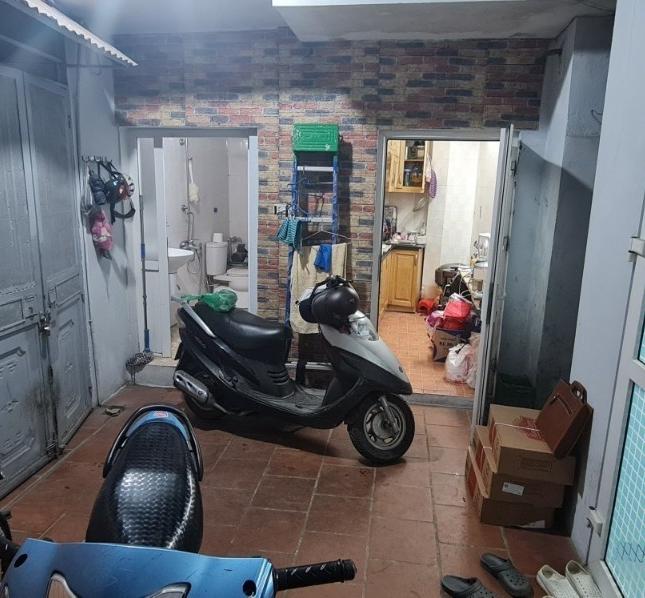   Bán nhà phố Bích Câu, quận Đống Đa, 4 tầng, DT 48m2, giá 5.5 tỷ.