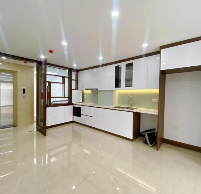 Siêu đẹp khu VIP Đống Đa mới tinh 8 tầng thang máy nhỉnh 20 tỷ