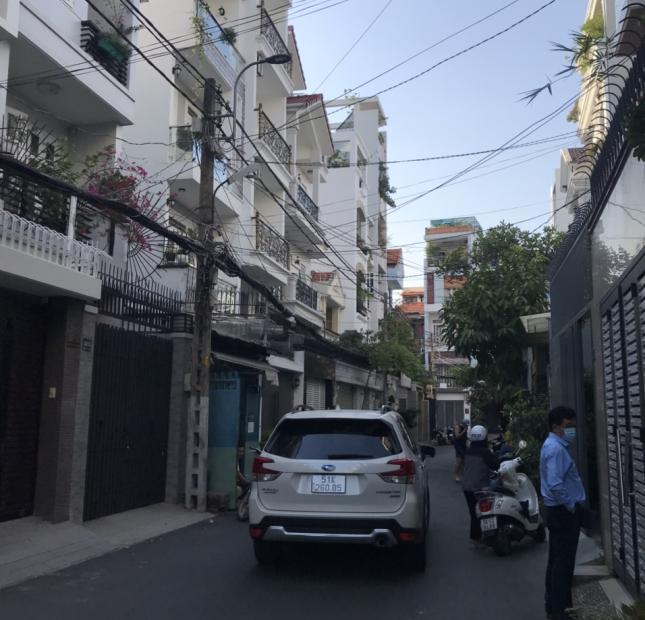 Gần giao lộ Nguyễn Tiểu La & 3 Tháng 2. xe hơi đậu trong nhà 2 lầu sân thượng 