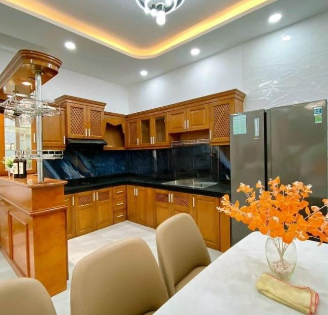 Bán nhà Hẻm Xe hơi đường Phan Văn Trị, Gò Vấp 50m2 5 tầng 6,99tỷ