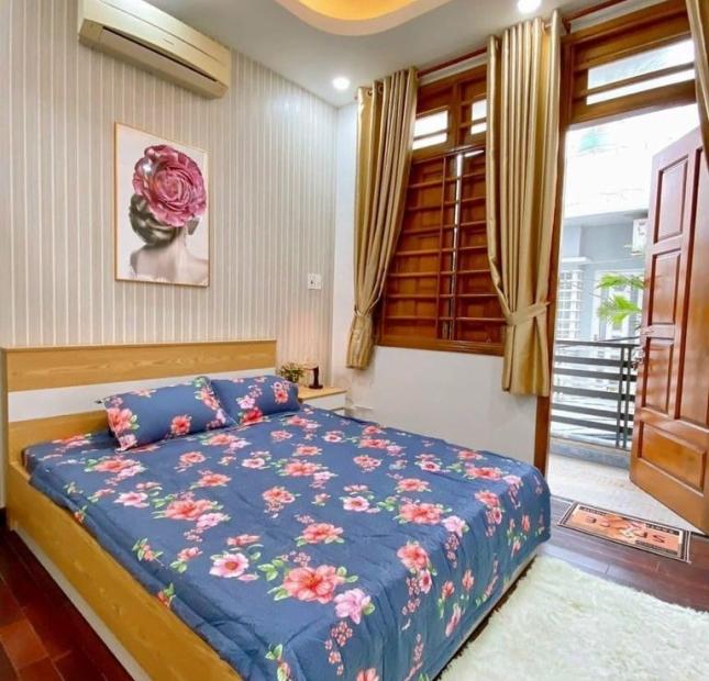 Bán nhà Hẻm Xe hơi đường Phan Văn Trị, Gò Vấp 50m2 5 tầng 6,99tỷ