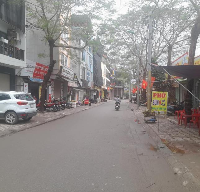 BÁN ĐẤT ĐỘI CẤN, VỈA HÈ, Ô TÔ TRÁNH, KINH DOANH, 85M2 MT6.5M, GIÁ 14.8 TỶ